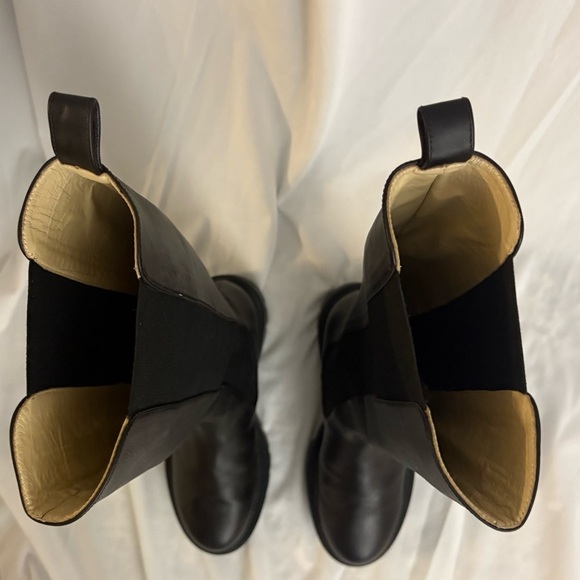 Poppy Barley Elevate Tall Chelsea Lug Sole Boots Black Leather Size 8.5 - Picture 7 of 10